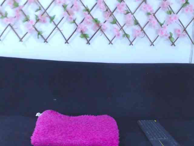 tiffany-gomez9 webcam