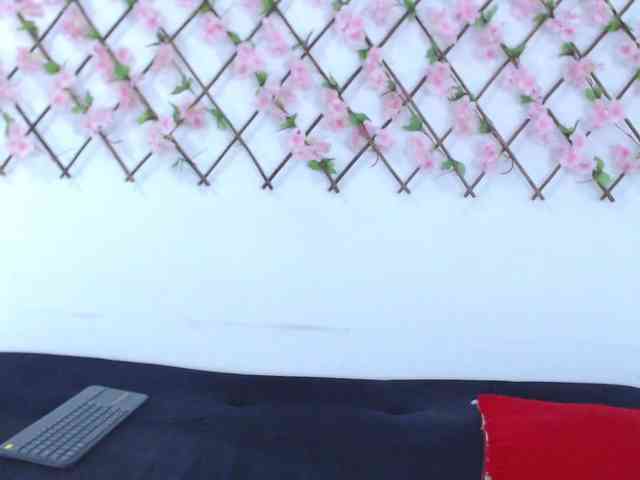 tiffany-gomez9 webcam