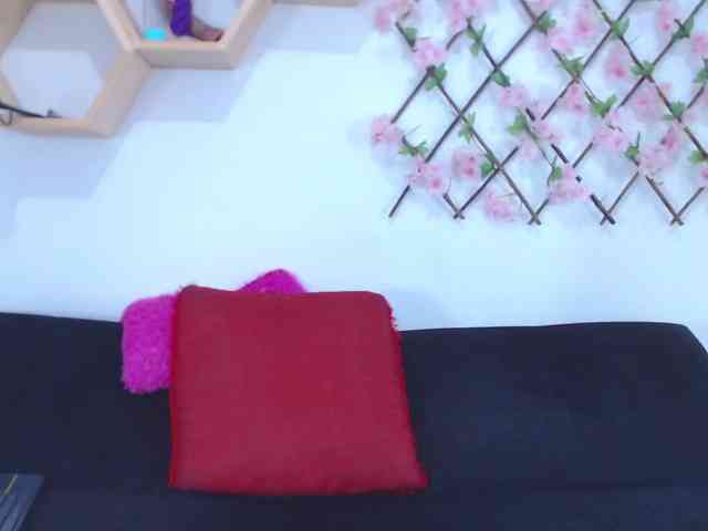 tiffany-gomez9 webcam