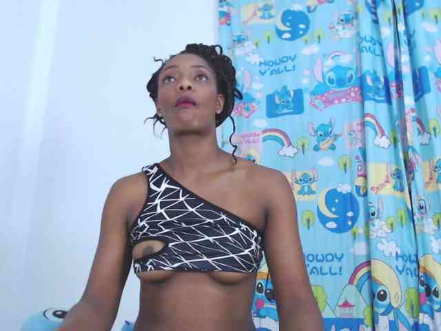 tiffany-gomez9 webcam