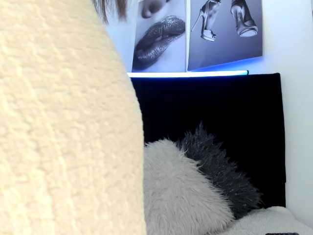 LinaBrowm live cam on BongaCams