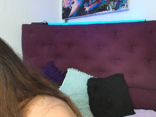 LinaBrowm live cam on BongaCams