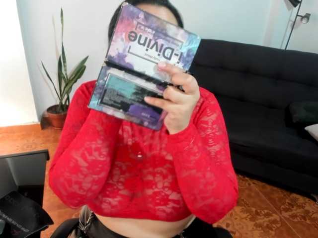 LinaBrowm live cam on BongaCams