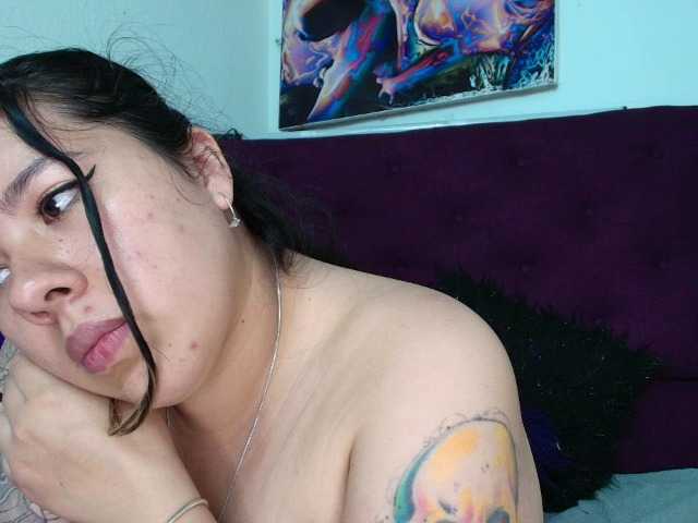 LinaBrowm live cam on BongaCams