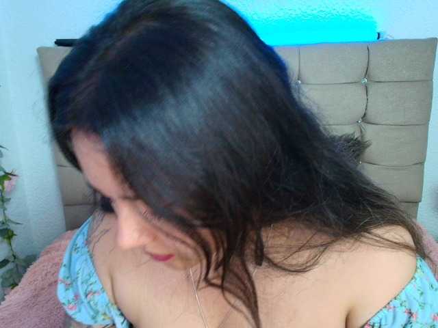 LinaBrowm live cam on BongaCams