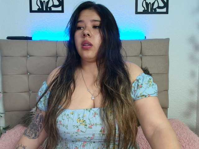 LinaBrowm live cam on BongaCams