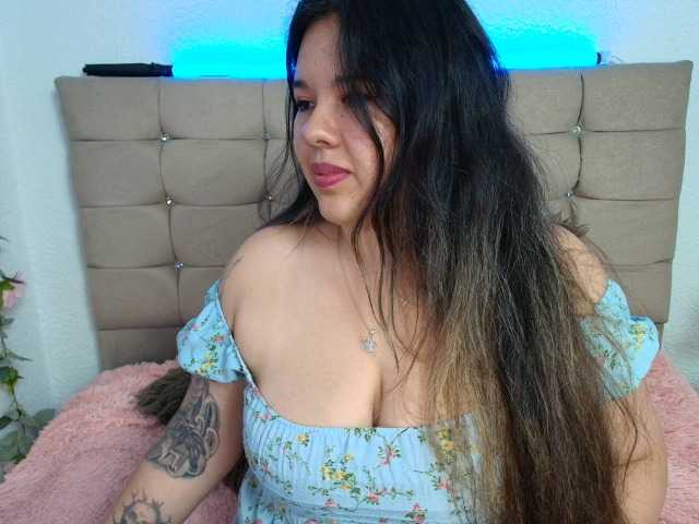 LinaBrowm live cam on BongaCams