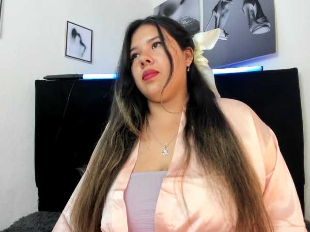 LinaBrowm live cam on BongaCams