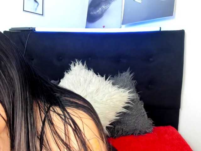 LinaBrowm live cam on BongaCams