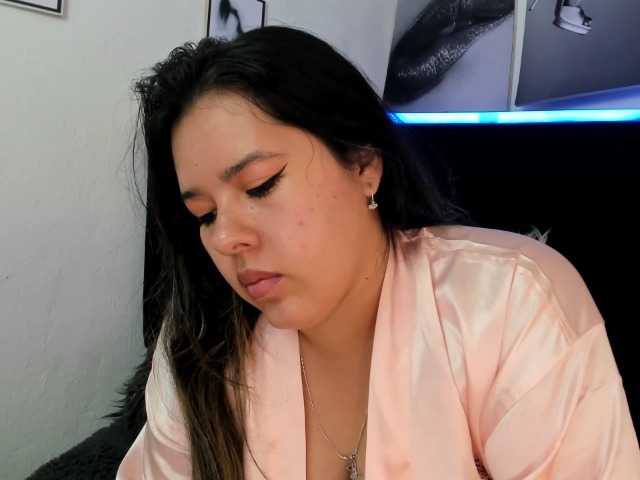 LinaBrowm live cam on BongaCams