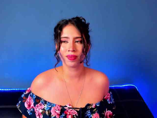 Bong-cams9392 webcam