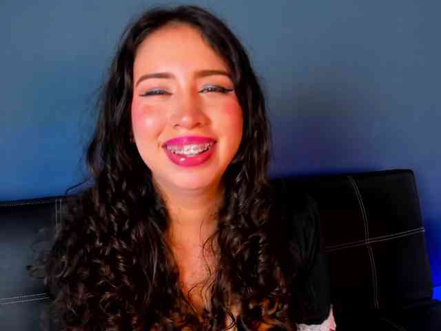 Bong-cams9392 webcam