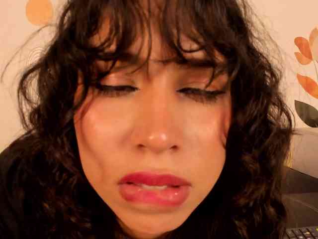 Bong-cams9392 webcam