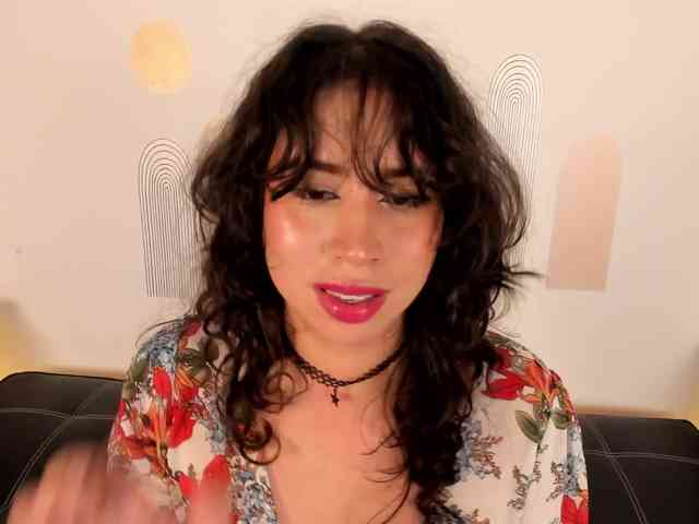 Bong-cams9392 webcam