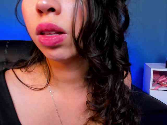 Bong-cams9392 webcam