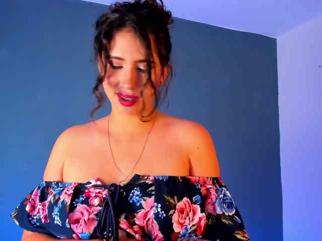 Bong-cams9392 webcam