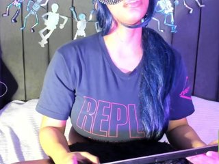 ESMERALDA_QAMAR