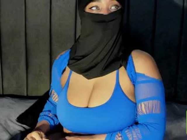 kylieboobs24