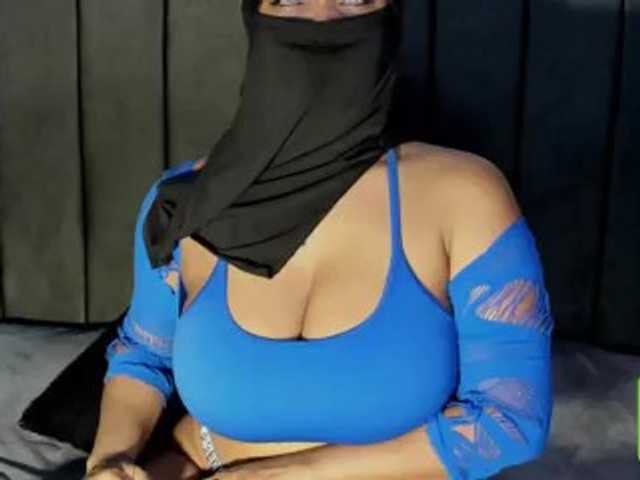 ESMERALDA_QAMAR