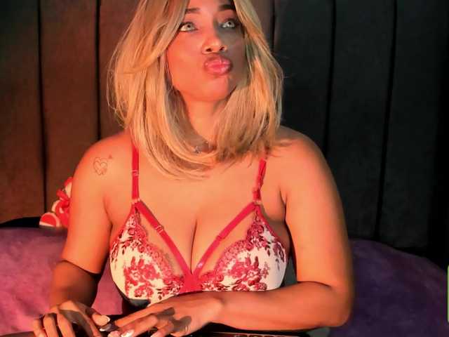 kylieboobs24