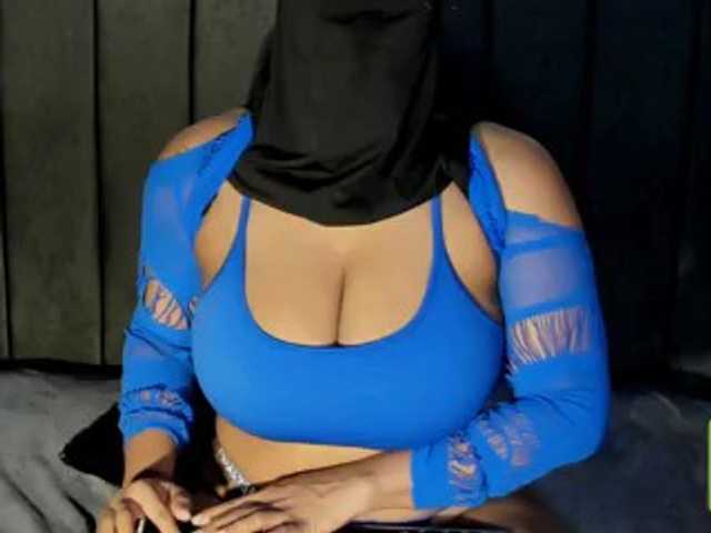 ESMERALDA_QAMAR