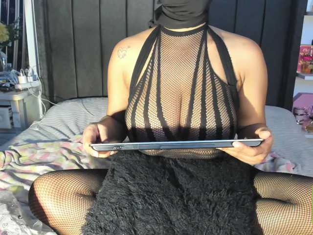 ESMERALDA_QAMAR