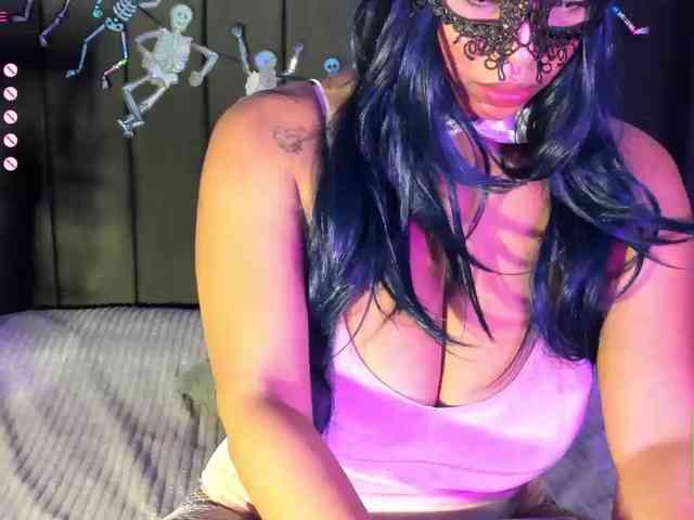 ESMERALDA_QAMAR