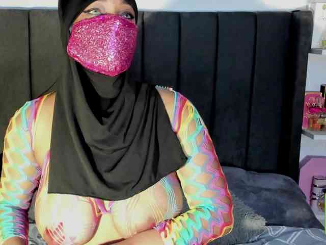 ESMERALDA_QAMAR webcam