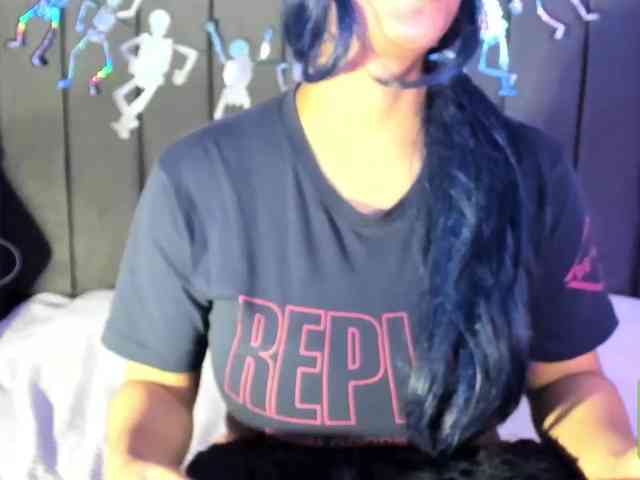ESMERALDA_QAMAR webcam