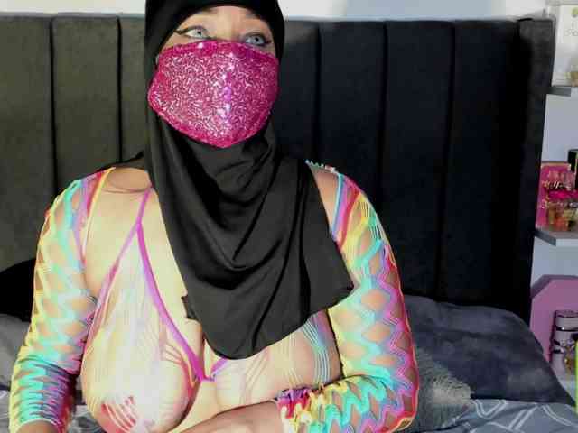 ESMERALDA_QAMAR webcam