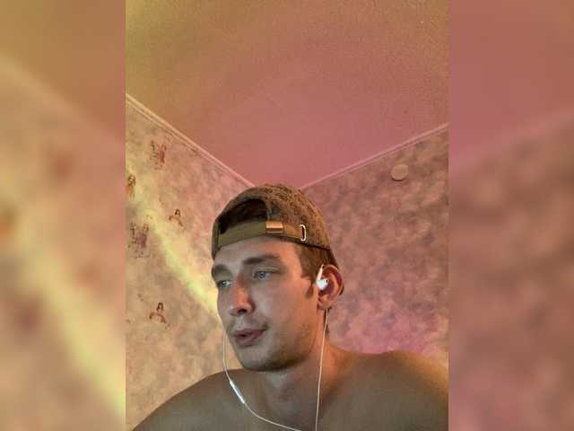 lozia666 live webcam show