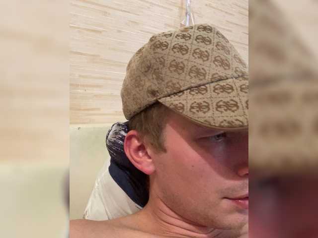 lozia666 live webcam show