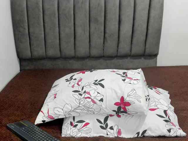 CristinaPiccone webcam
