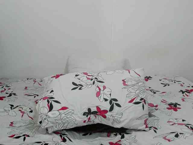 CristinaPiccone webcam