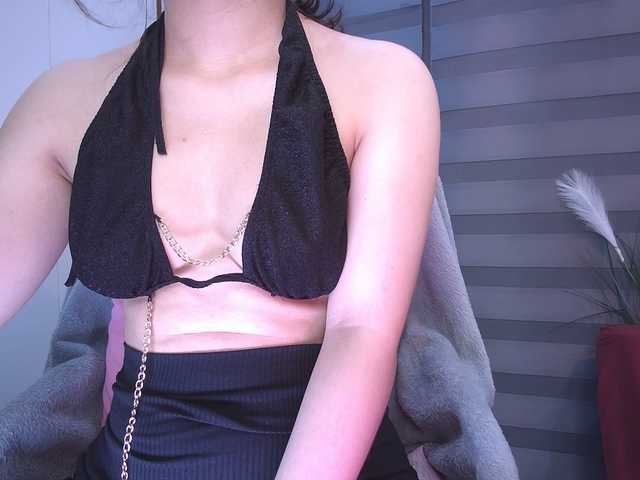 KazumiChan's BongaCams show and profile