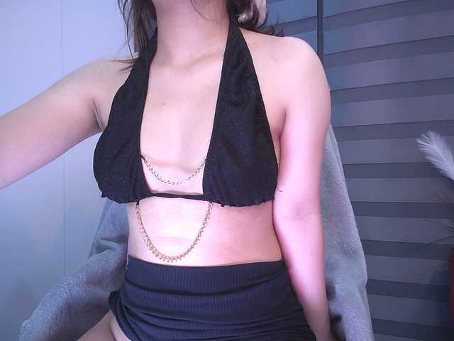 KazumiChan's BongaCams show and profile