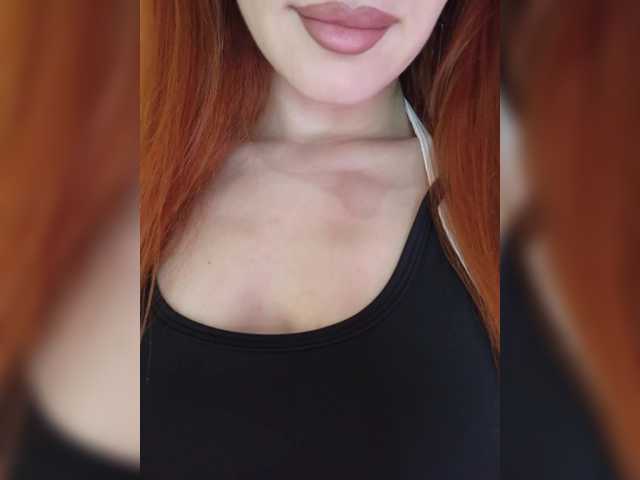 MEDOVAYA1 live cam on BongaCams
