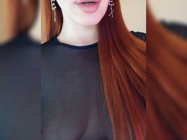 MEDOVAYA1 live cam on BongaCams