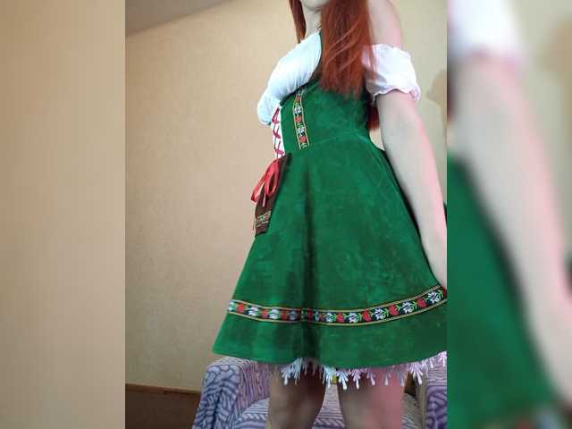 MEDOVAYA1 live cam on BongaCams