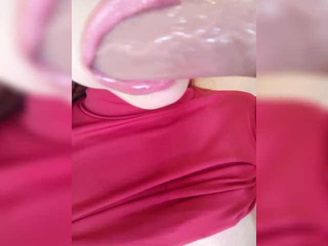 MEDOVAYA1's BongaCams show and profile