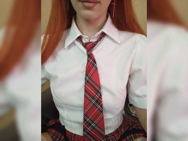 MEDOVAYA1 live cam on BongaCams
