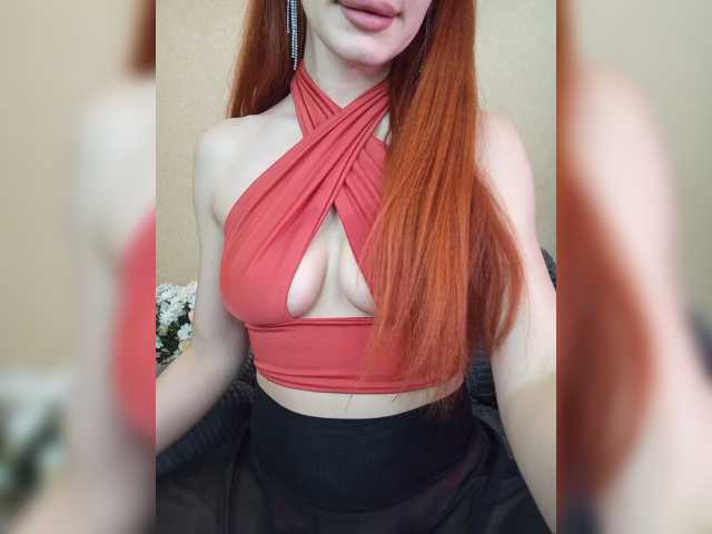 MEDOVAYA1 live cam on BongaCams