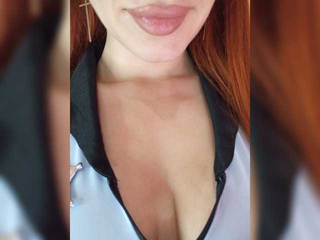 MEDOVAYA1 live cam on BongaCams
