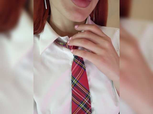 MEDOVAYA1 live cam on BongaCams