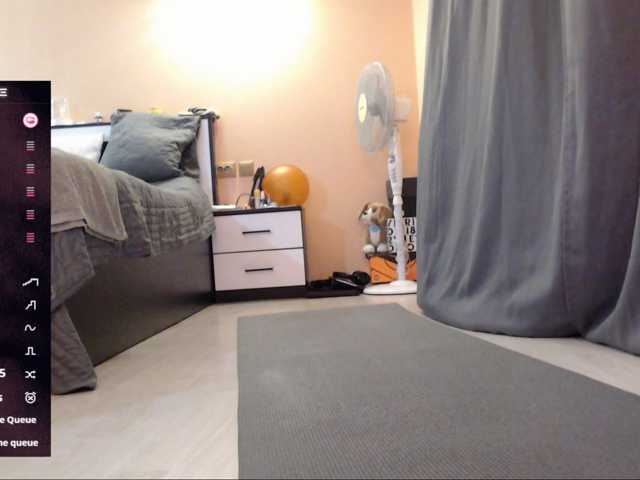 DelicateKiss live cam preview