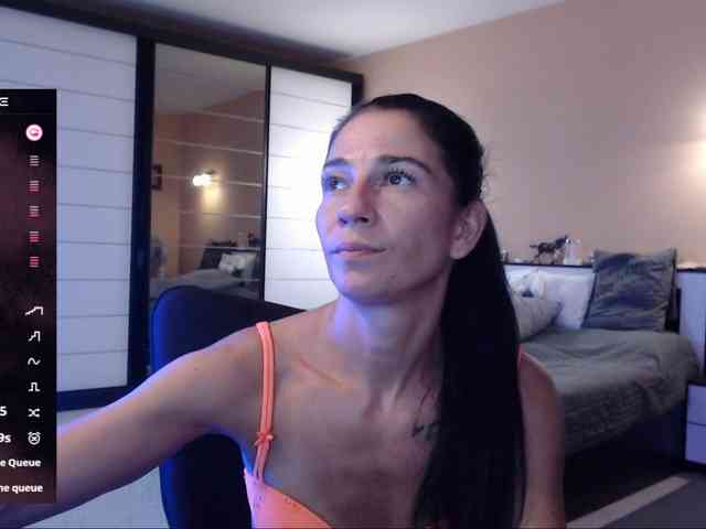 DelicateKiss webcam