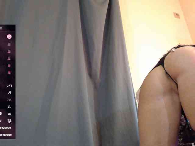 DelicateKiss's webcam live show