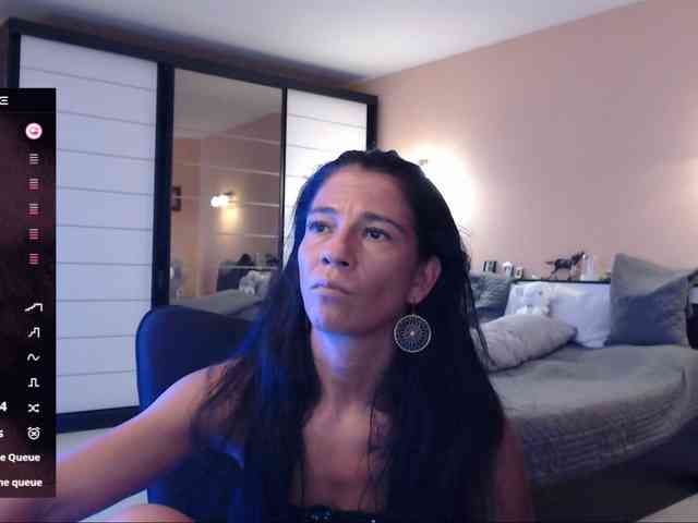 DelicateKiss webcam