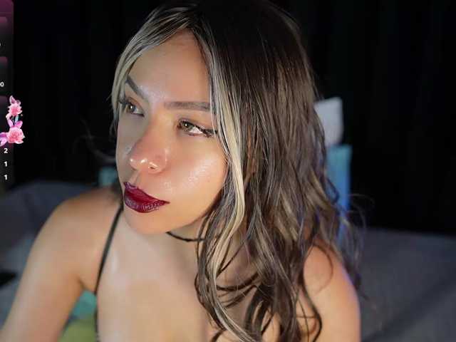 DirtyLittleSlut live cam on BongaCams