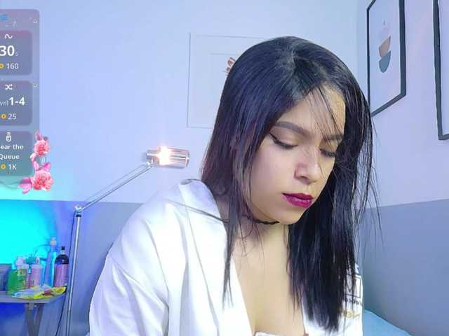 DirtyLittleSlut live cam preview